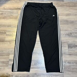 VTG Y2K Adidas black mesh lined ankle zip wide leg track pants men’s size XL
